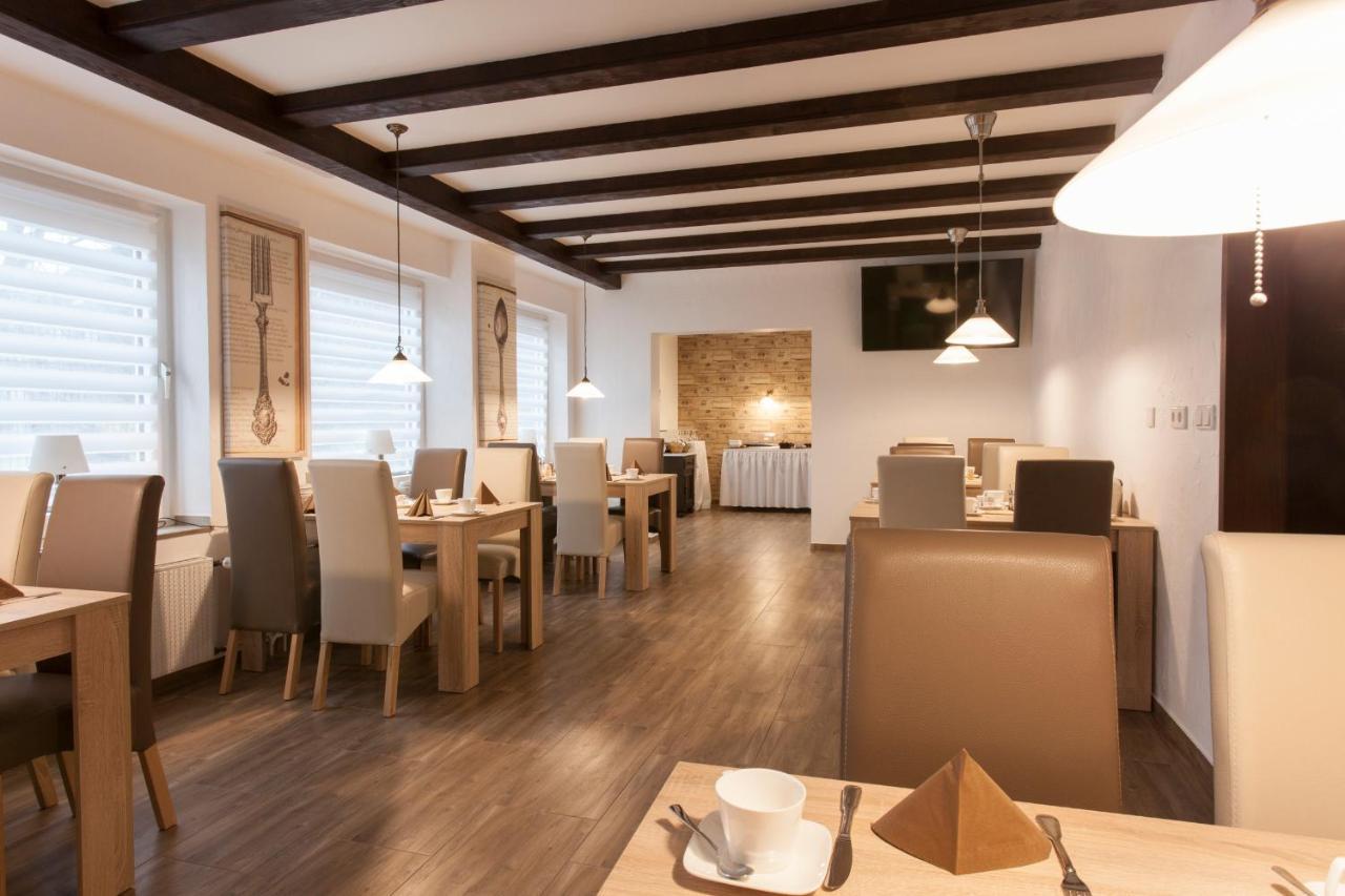 Hotel Angerland Garni Ratingen Eksteriør billede