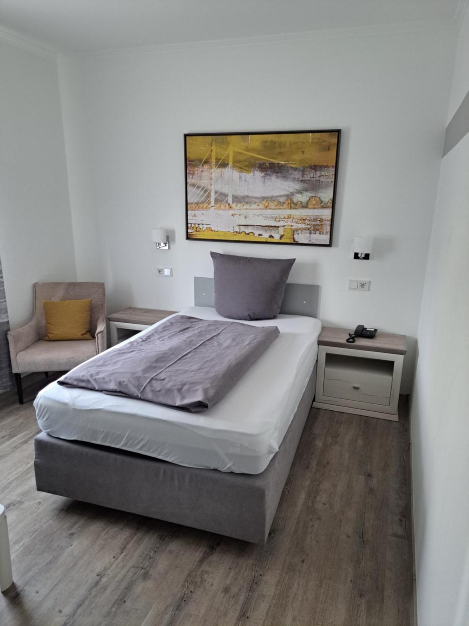 Hotel Angerland Garni Ratingen Eksteriør billede